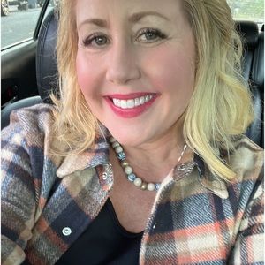 Meet your Posher, Kari